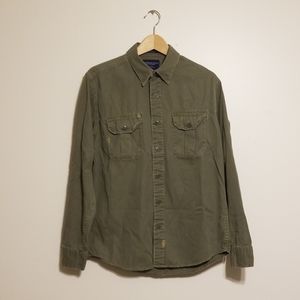 American Eagle green button up